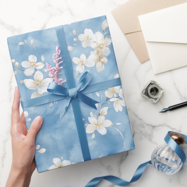 Himlenskt Blå Vackra Vita Blommor Bröllopsdusch Presentpapper (Gifting)