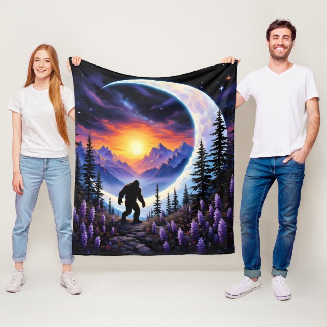 Himmel Sasquatch Stroll, halvljus måne Fleecefilt (På plats)