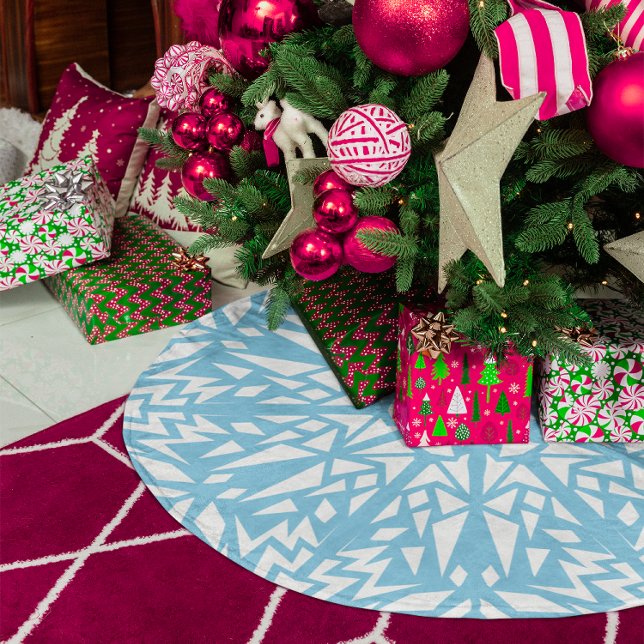 Himmelblå Trianglar Snöflingemönster Julgransmatta Borstad Polyester (Sky Blue Triangles Snowflake Pattern Brushed Polyester Tree Skirt)