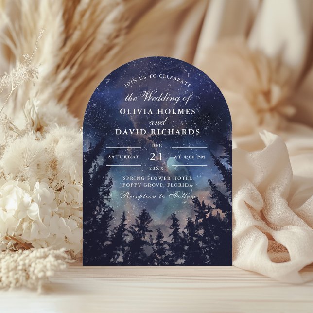 Himmelsk Stjärnklar Natt Valvbåge Bröllopsinbjudan Inbjudningar (Starry Night Forest Wedding Arch Shape Invitation on a neutral boho wedding table.)