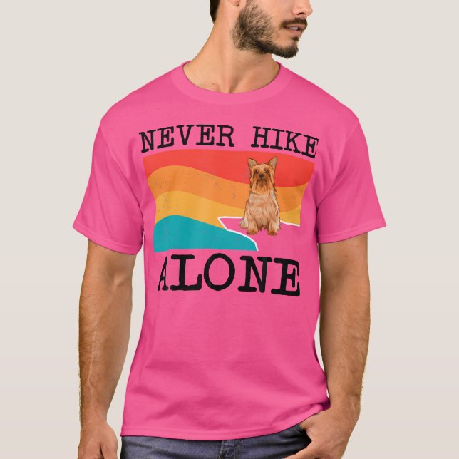 Hindra aldrig Ensam Silky Terrier Graphics Hiking T Shirt (Framsida)