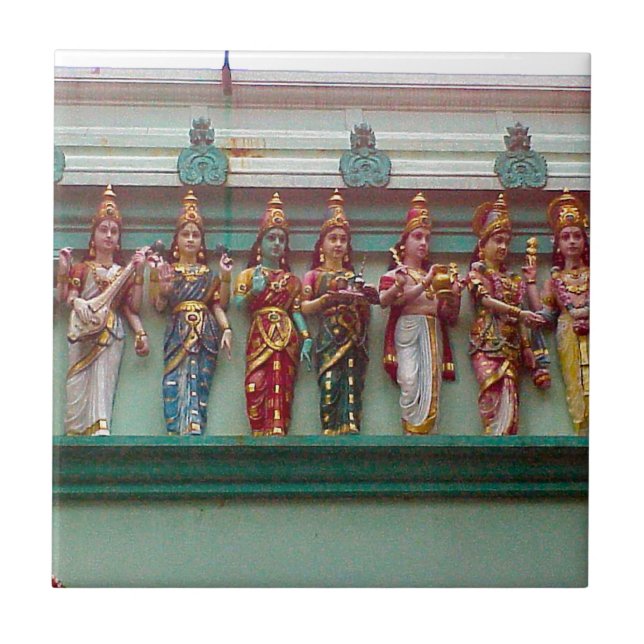 Hinduiska figurer på väggen av det Chettiar Kakelplatta (Framsidan)