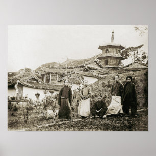HINGWHA CITY CHINA 1904 PHOTOGRAPH TEMPLE GROUP POSTER