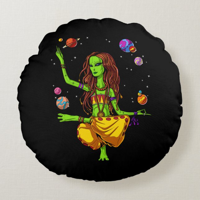 Hippie Girl Space Alien Zen Yoga Meditation Rund Kudde (Framsidan)