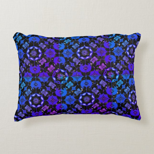 Hippie Patterned Geometric Blue Lila Black Prydnadskudde (Framsidan)