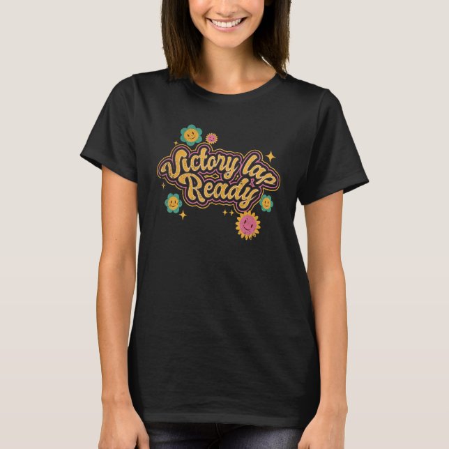 Hippie Smile Groovy Fält Day Victory Lap Teacher T Shirt (Framsida)