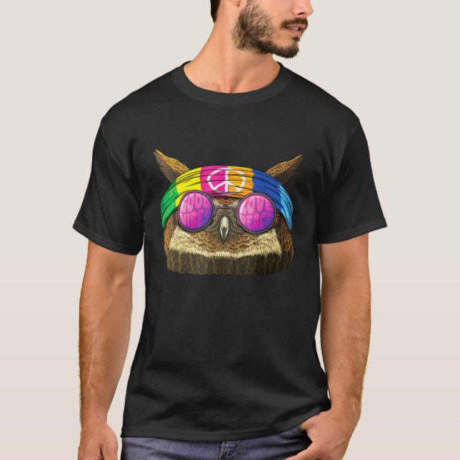Hippie Uggla Kärlek Fredstecken 70-tal höftfåglar  T Shirt (Framsida)