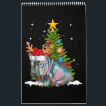Hippo Fiona Julgran Hippopotamus Kalender<br><div class="desc">Hippo Fiona Julgran Hippopotamus! Att erbjuda gåvor förr eller senare spelar ingen roll,  det är viktigt att du verkligen gav gåvor!</div>