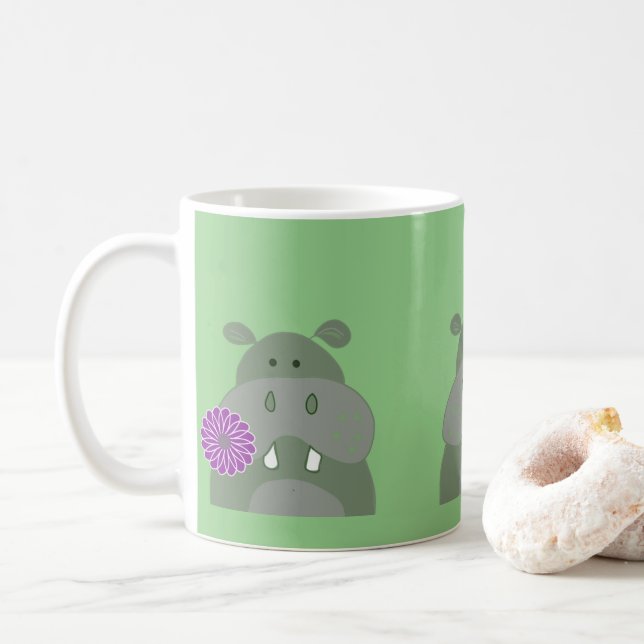 hippo muncherar en roligt av blommor kaffemugg (Med munk)