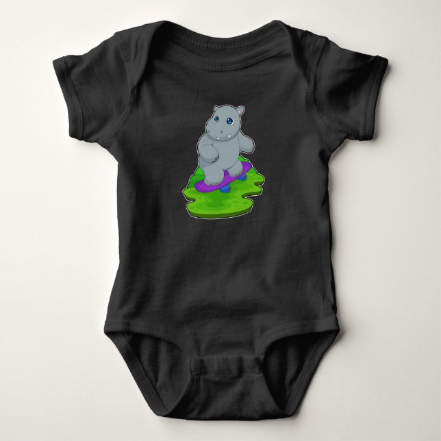 Hippo Skater Skateboard T Shirt (Framsida)