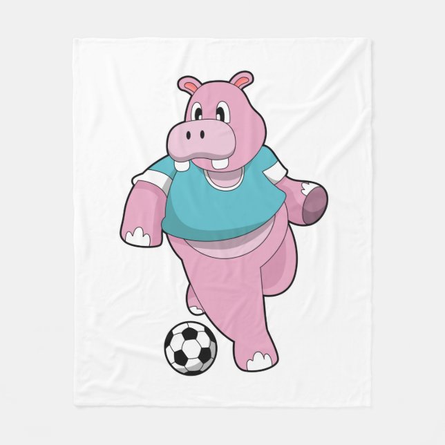 Hippo som fotbollsspelare med scen.PNG Fleecefilt (Framsidan)
