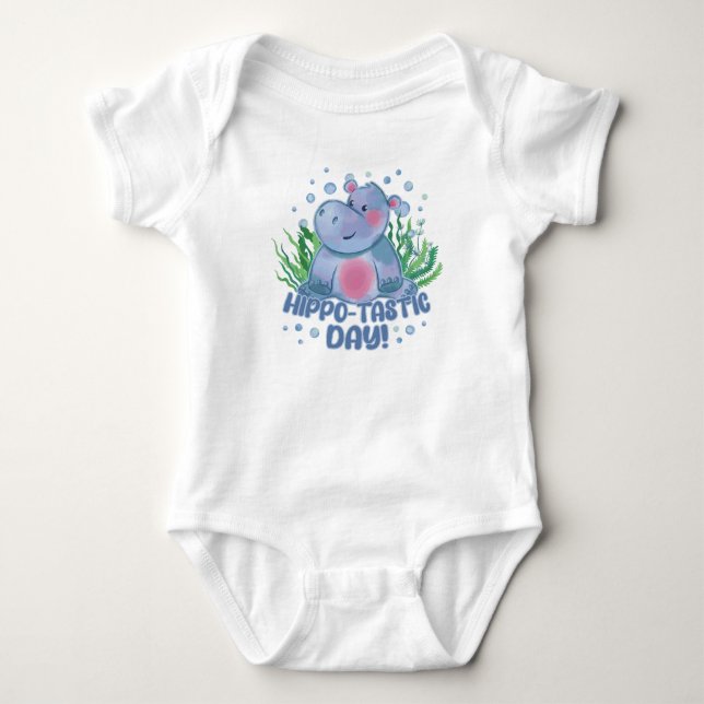 “Hippofantastisk dag” – Glad blå flodhäst som spri T Shirt (Framsida)
