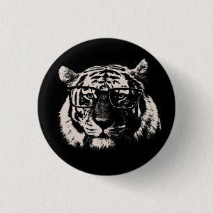 Hipstertiger med exponeringsglas knapp