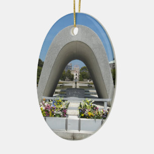 Hiroshima Memorial Cenotaph Julgransprydnad Keramik