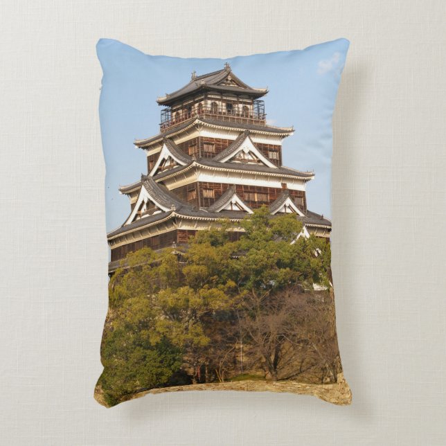 Hiroshima slott 広島城, Hiroshima, Japan Prydnadskudde (Framsidan(Vertikal))