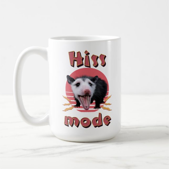 Hiss Mode Funny Opossum Hissing Kaffemugg (Vänster)