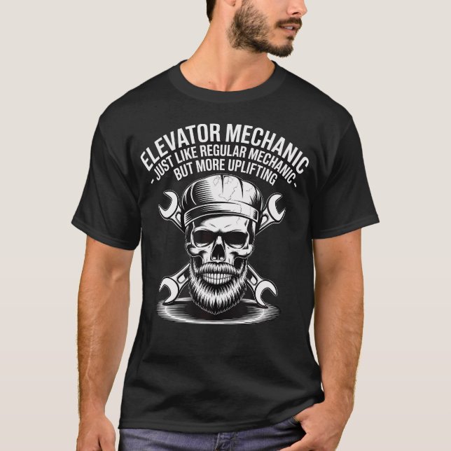 Hissmekaniker Precis Som Vanlig Mekniker Men U T Shirt (Framsida)