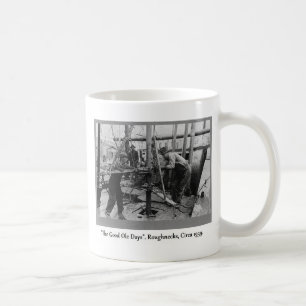 Historia av olje- borrande, råskinn kaffemugg