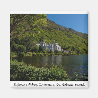 Historic Kylemore Abbey, Co. Galway, Irland. Magnet