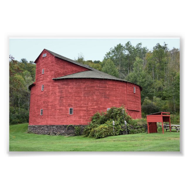 Historic Red Round Barn, Halcottsville, New York Fototryck (Framsidan)