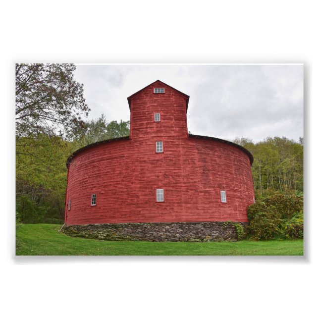 Historic Red Round Barn, Halcottsville, New York Fototryck (Framsidan)