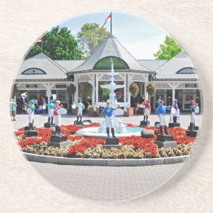 Historik Saratoga 150 på öppningsdagen Underlägg