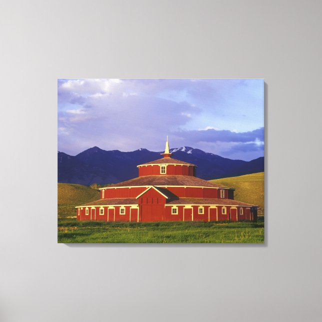 Historikrunda Barn vid Twin Bridges Montana Canvastryck (Framsida)