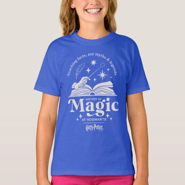 History of Magic at HOGWARTS™ T Shirt (Framsida)