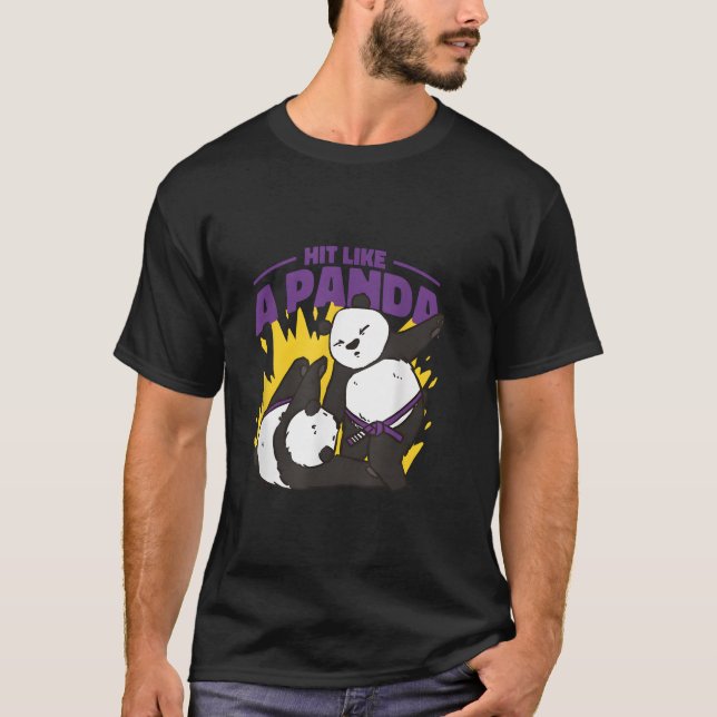 Hit Like A Panda T Shirt (Framsida)