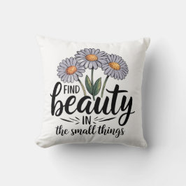 Hitta skönhet i det lilla saken kudde
