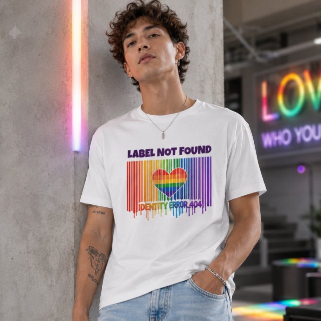 Hittade inte labelb LGBTQ Pride Streckkodsgrafik T Shirt (Skapare uppladdad)