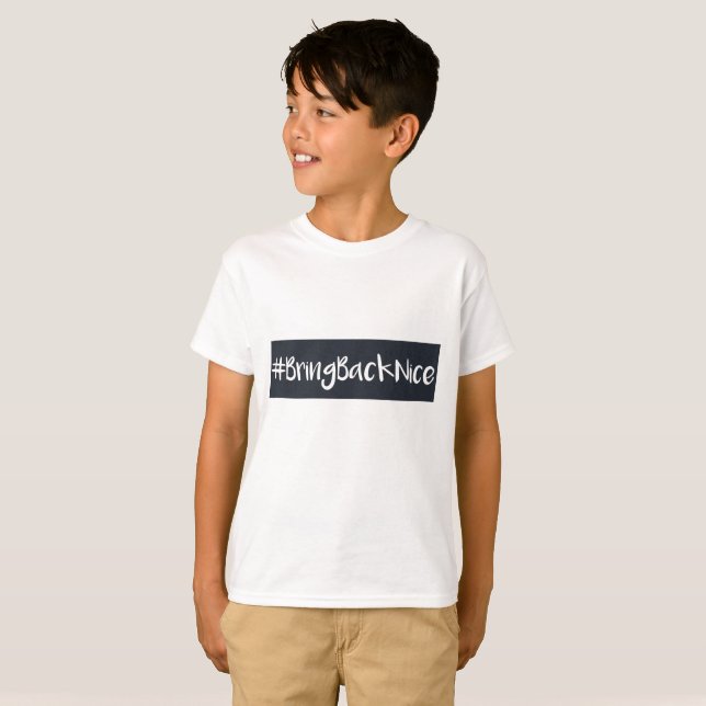 Hjälp växer rörelsen till #BringBackNicen! Tee (Hel framsida)