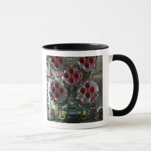 Hjälpmotorerna av det Soyuz TMA-14 rymdskepp Mugg