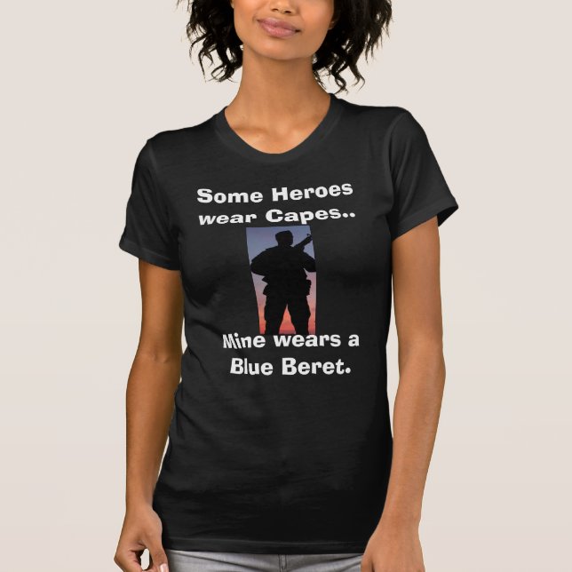 Hjältar för flickvän tee shirt (Framsida)