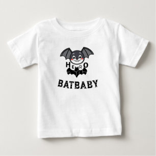 Hjälte Fladdermus Bebis – Söt & Vänlig Ungdom T Shirt