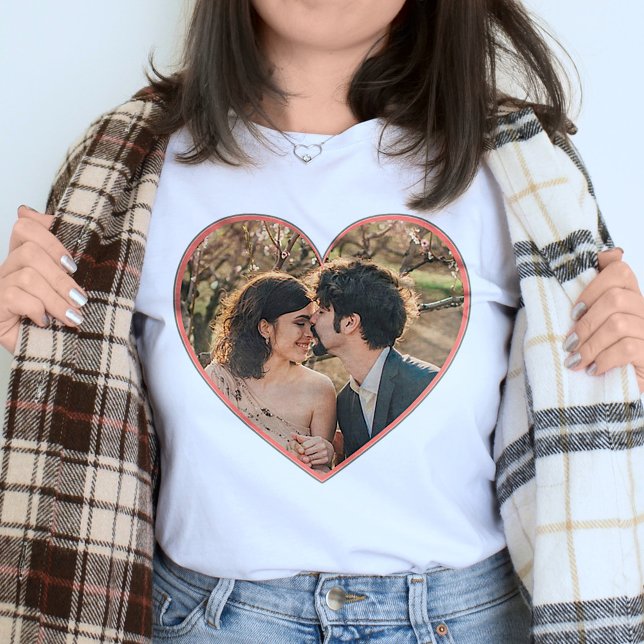 Hjärformade anpassade foton på Alla hjärtans dag e T Shirt (Skapare uppladdad)