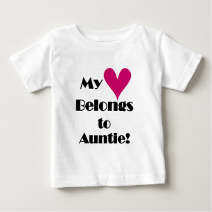 Hjärta Tillhör till Auntie Tshirts och Gifts