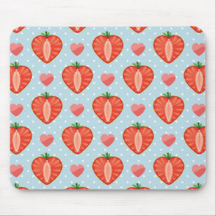 Hjärtajordgubbar med polka dots och hjärtor musmatta