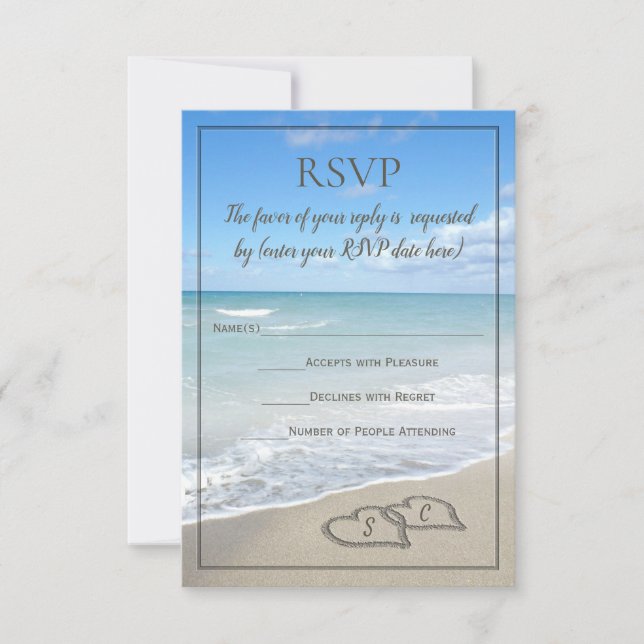 Hjärtan i Sandstrand Bröllop Monogram RSVP OSA Kort (Framsida)