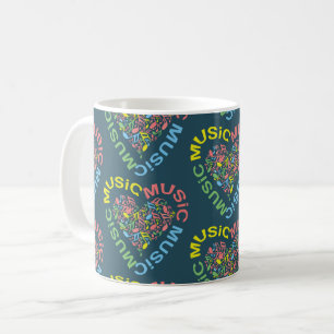 Hjärtanteckningar i musiktext kaffemugg