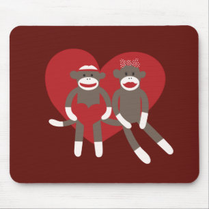 Hjärtavalentin för sock monkey förälskade gåvor musmatta