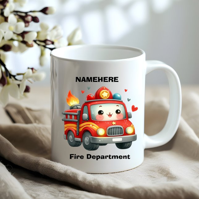 Hjärtdekorerad brandbil av tecknad kaffemugg (Skapare uppladdad)