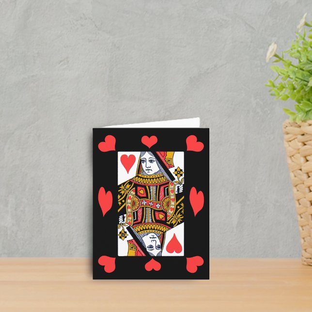 Hjärter Dam Notekard Kort (Heart Queen playing card surrounded by red hearts on black notecard.)