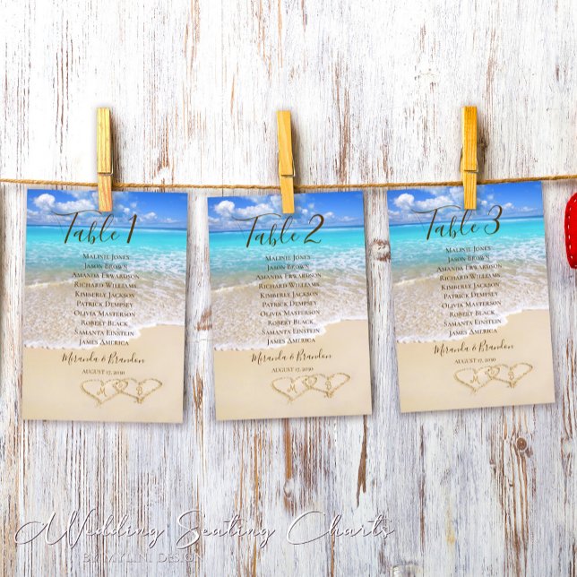 Hjärter i Sand Beach Wedding Seating Chart Bordsnummer (Skapare uppladdad)
