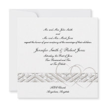 Hjärter i vit inbjudan till bröllop i Silver