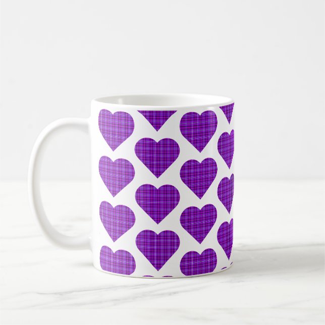 Hjärtformad rutig lila rosa svart kaffemugg (Vänster)