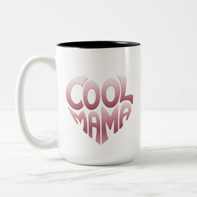 Hjärtformad typografi: COOLANS MAMMA Två-Tonad Mugg (Vänster)