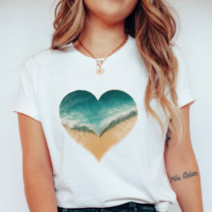 Hjärtformade havsvågor, romantiska strandvibbar t shirt