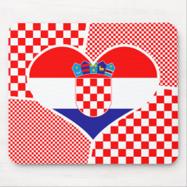 Hjärtformade kollage Kroatisk Flagga med Checkers Musmatta