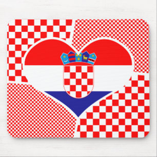 Hjärtformade kollage Kroatisk Flagga med Checkers Musmatta